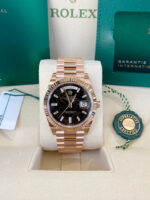 Rolex  Day-Date M128235-0041 36mm - Image 2