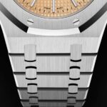 Audemars Piguet Royal Oak Jumbo Extra-Thin Ref. # 15202BC.OO.1240BC.01 - Image 3
