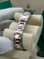 Rolex Datejust m278381-0025/0026 Mother-of-Pearl Diamond 31mm Dial Diamond-Set Bezel and Oyster Bracelet Watch - Image 6