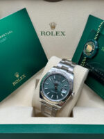 Rolex  Datejust 41mm 126334 Mint Green Fluted Motif Dial Oyster Bracelet - Image 9