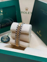 Rolex Lady-Datejust 28mm 279173 Silver Diamond Dial Oyster Bracelet - Image 7