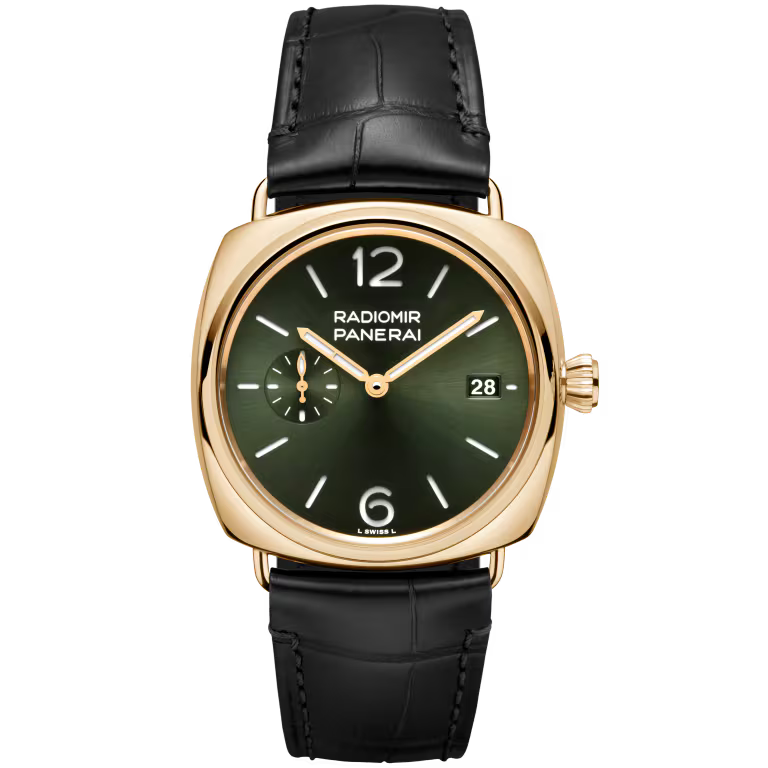32F3DCA9-846B-6213-F329-BF033B14DABE.avif Panerai Radiomir Quaranta Yellow Gold 40mm PAM01437 - Image 1