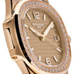 Patek Philippe Nautilus Women's Watch 32mm 7010/1R-012 - Image 3