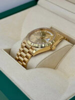 Rolex  Day-Date President 40mm Yellow Gold Champagne Index Dial - 228238 - Image 3