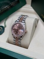 Rolex Datejust m278381-0023/0024 Rose Diamond 31mm Dial Diamond-Set Bezel and Oyster Bracelet Watch - Image 5