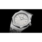 Audemars Piguet Royal Oak Selfwinding Ref. # 77350ST.OO.1261ST.01 - Image 3
