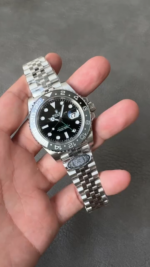 Rolex GMT-Master II 40mm 126710GRNR-0003 Black Dial Jubilee Watch - Image 2