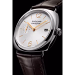 Panerai Radiomir Quaranta 40mm  PAM01570/PAM01573 - Image 4