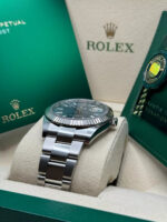 Rolex  Datejust 41mm 126334 Mint Green Fluted Motif Dial Oyster Bracelet - Image 6