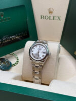 Rolex Lady-Datejust 28mm  m279160 Oyster Perpetual Silver Dial Oyster Bracelet - Image 5