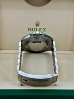 Rolex Sea-Dweller 126600-0002 43mm - Image 7