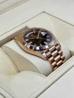 Rolex  Day-Date President 40mm Everose Gold Chocolate Diamond Baguette Dial - 228235 - Image 4