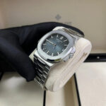 Patek Philippe Watches Nautilus Mens 5711/1A-010 - Image 4