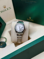 Rolex Lady-Datejust 28mm  m279160 Oyster Perpetual Silver Dial Oyster Bracelet - Image 9