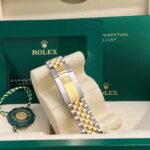 Rolex  Datejust 41mm Two-Tone Yellow Gold Fluted Bezel Black Index Dial Jubilee - 126333 - Image 9
