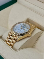 Rolex Day-Date 40mm Yellow Gold President  Mother of Pearl Diamond Baguette Dial - 228238 - Image 4
