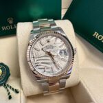 Rolex  Datejust 36mm 126231 Silver Palm Motif Dial Oyster Bracelet - Image 4