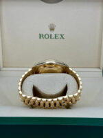 Rolex  Day-Date President 40mm Yellow Gold Champagne Diamond Baguette Dial - 228238 - Image 7