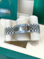 Rolex  Datejust 36mm 126234 Black Index Jubilee Stainless Steel Mens Watch - Image 6