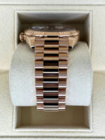 Rolex  Day-Date President 40mm Everose Gold Chocolate Diamond Baguette Dial - 228235 - Image 5