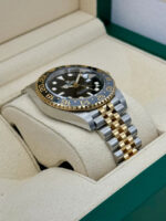 Rolex  GMT-Master II 126713GRNR 40mm - Image 4