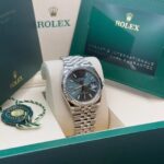 Rolex  Datejust 41mm Mint Green Dial Jubilee Bracelet Watch - 126334 - Image 4