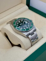 Rolex Submariner 40mm 116610LV - Image 4