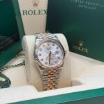 Rolex  Datejust 36mm 126231 Silver Fluted Motif Dial Oystersteel and Everose gold Bracelet - Image 4