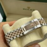 Rolex  Datejust 36mm 126281 Silver Palm Index Dial Jubilee Bracelet - Image 17