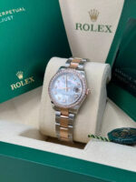 Rolex Datejust m278381-0025/0026 Mother-of-Pearl Diamond 31mm Dial Diamond-Set Bezel and Oyster Bracelet Watch - Image 8