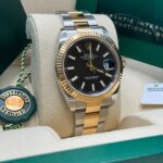 Rolex  Datejust 41mm Two-Tone Yellow Gold Fluted Bezel Black Index Dial Jubilee - 126333 - Image 4