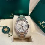 Rolex  Datejust 36mm 126231 Silver Palm Motif Dial Oyster Bracelet - Image 3