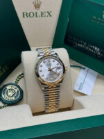 Rolex Datejust m278273-0019/0020 31mm Silver Dial Stainless Steel and Yellow Gold Oyster Watch - Image 4