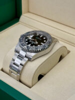 Rolex GMT-Master II 40mm 126710GRNR-0004 Black Dial Oyster Watch - Image 4