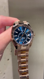 Rolex  Sky-Dweller 42mm 336935-0001 Rose Gold Blue Dial Oyster - Image 9