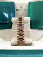 Rolex  Day-Date M128235-0052 36mm - Image 9