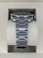 Rolex Submariner 41mm 124060 - Image 6