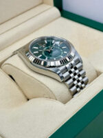 Rolex  Sky-Dweller 42mm 336934-0002 Stainless Steel Green Dial Oyster - Image 4