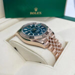 Rolex  Sky-Dweller 42mm 336935-0005 Rose Gold Blue Dial Oyster - Image 4