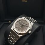 Audemars Piguet Royal Oak Selfwinding, Grey dial, 37mm, Stainless steel, 15450ST.OO.1256ST.02