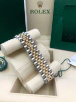 Rolex Datejust m278273-0003/0004 31mm Silver Dial Stainless Steel and Yellow Gold Oyster Watch - Image 16