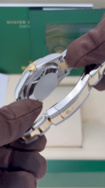 Rolex  Datejust 36mm 126233 Champagne Dial Jubilee Bracelet Watch - Image 16